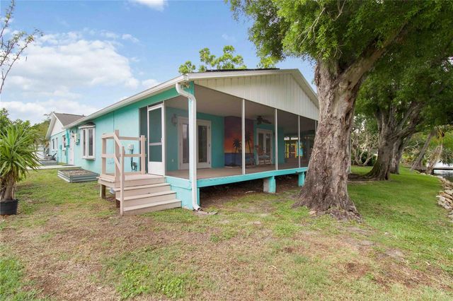 907 69TH STREET NW, Bradenton, FL 34209