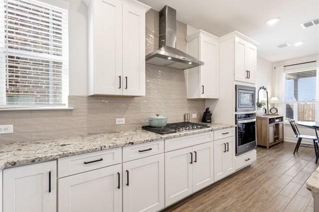 3136 Stonelake Ridge, Lewisville, TX 75010