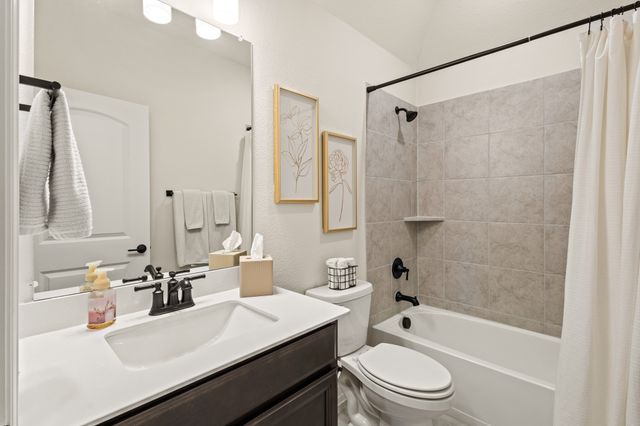 3136 Stonelake Ridge, Lewisville, TX 75010