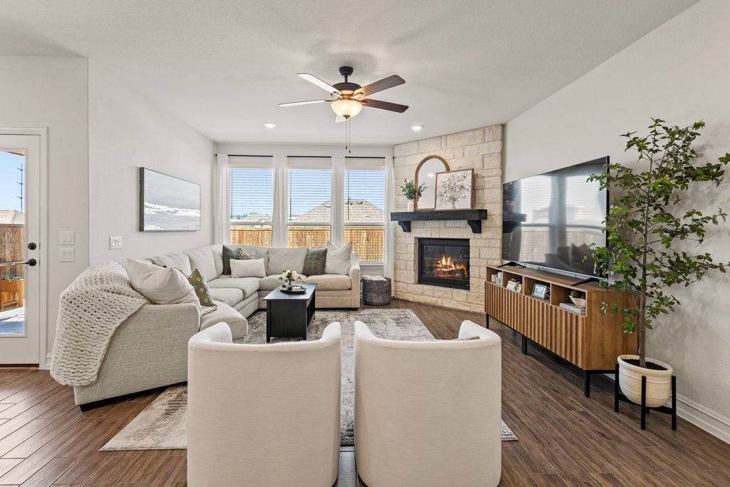 3136 Stonelake Ridge, Lewisville, TX 75010