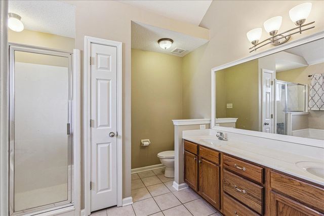 11799 VILLAGE CENTER ST, Arlington, TN 38002