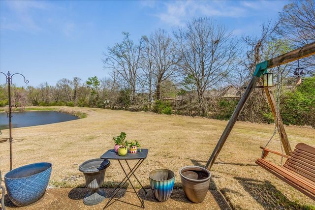 11799 VILLAGE CENTER ST, Arlington, TN 38002