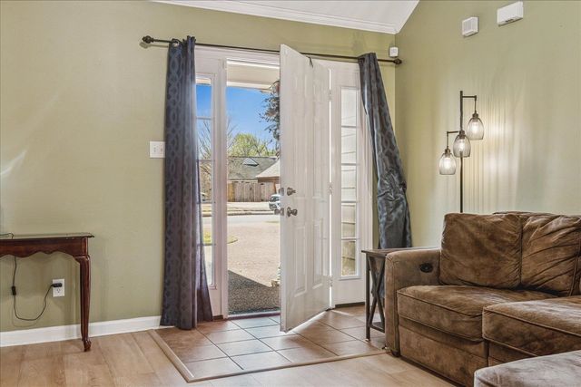 11799 VILLAGE CENTER ST, Arlington, TN 38002