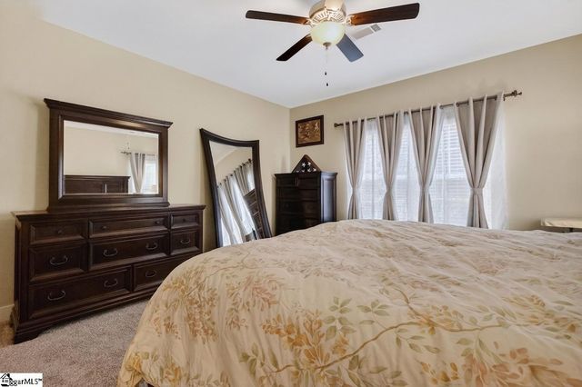 800 Stonebriar Street, Simpsonville, SC 29681
