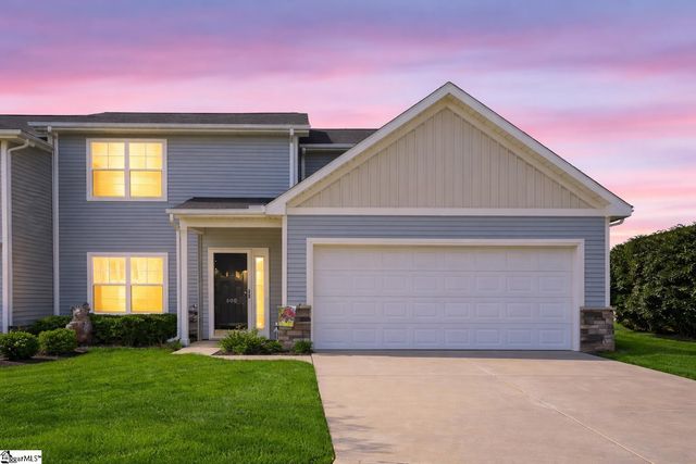 800 Stonebriar Street, Simpsonville, SC 29681