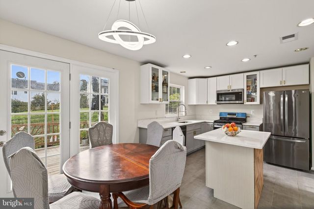 6903 BOCK RD, Fort Washington, MD 20744