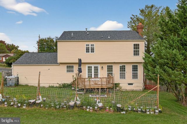 6903 BOCK RD, Fort Washington, MD 20744