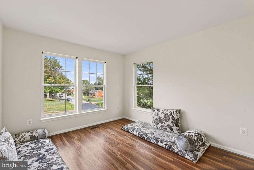 6903 BOCK RD, Fort Washington, MD 20744