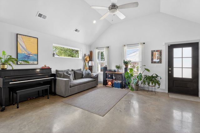 338A Thelma St, Madison, TN 37115