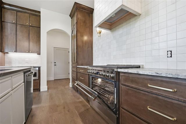 2524 Bretton Lane, Edmond, OK 73012