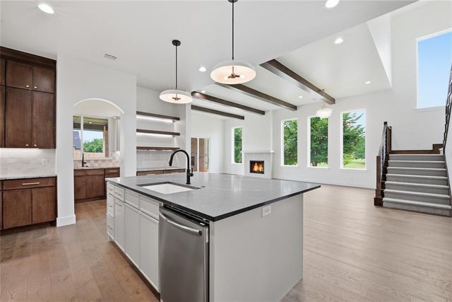 2524 Bretton Lane, Edmond, OK 73012
