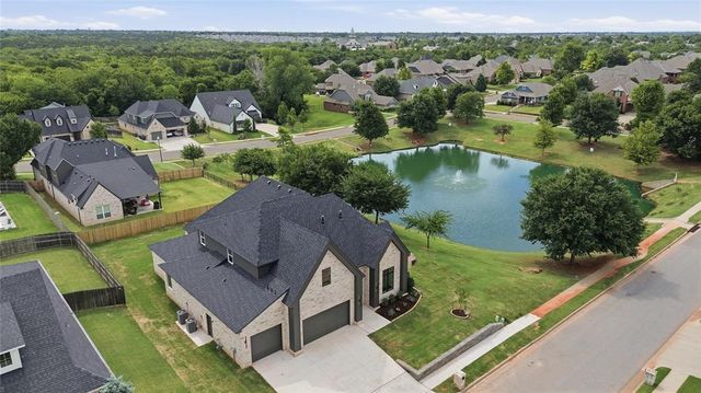2524 Bretton Lane, Edmond, OK 73012