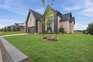 2524 Bretton Lane, Edmond, OK 73012