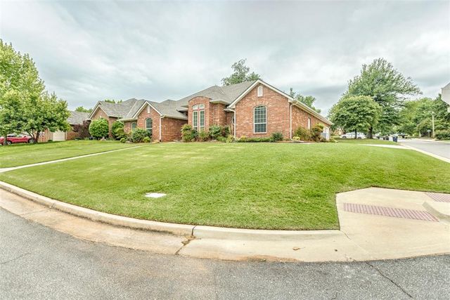 14013 Pecan Hollow Terrace, Edmond, OK 73013