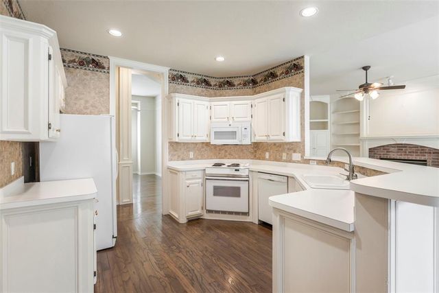 14013 Pecan Hollow Terrace, Edmond, OK 73013