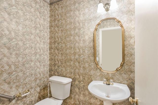 14013 Pecan Hollow Terrace, Edmond, OK 73013