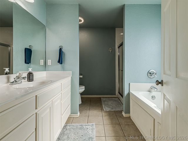 12175 N 107th East Place, Collinsville, OK 74021