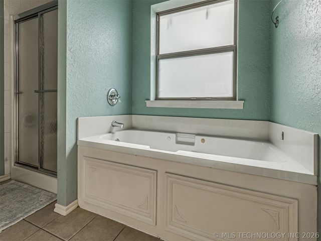 12175 N 107th East Place, Collinsville, OK 74021
