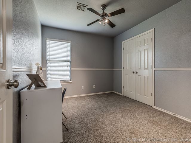 12175 N 107th East Place, Collinsville, OK 74021