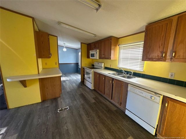 809 Makay Court, Hope Mills, NC 28348
