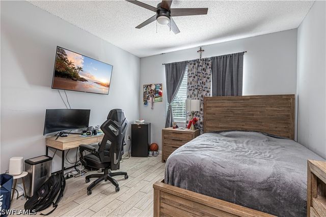 1105 Reserve CT 305, Naples, FL 34105