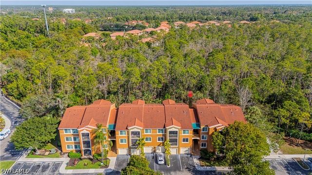 1105 Reserve CT 305, Naples, FL 34105