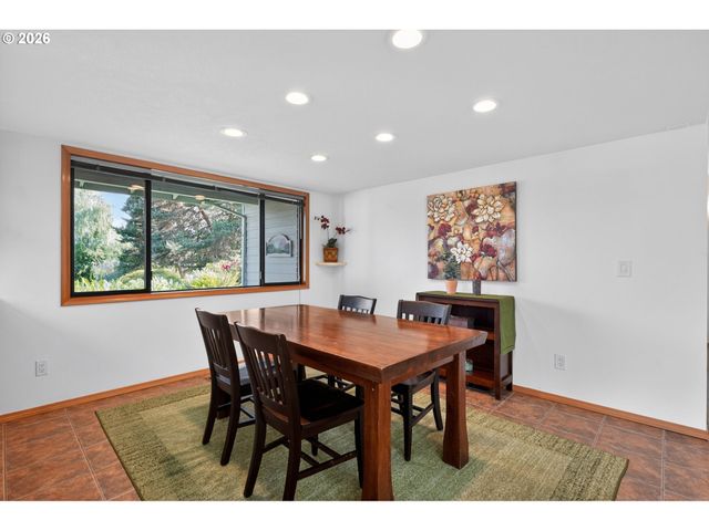 21900 Se LAGENE St, Damascus, OR 97089