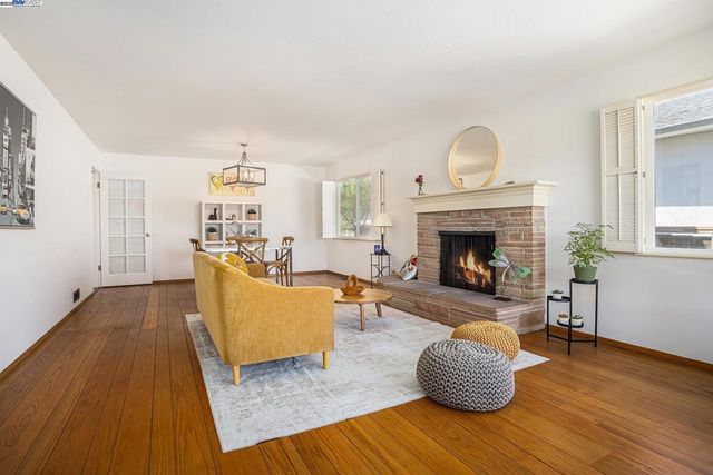 3286 San Jose, Alameda, CA 94501