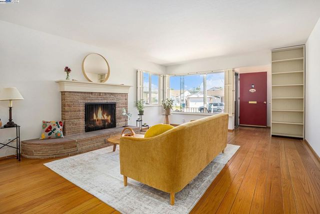 3286 San Jose, Alameda, CA 94501