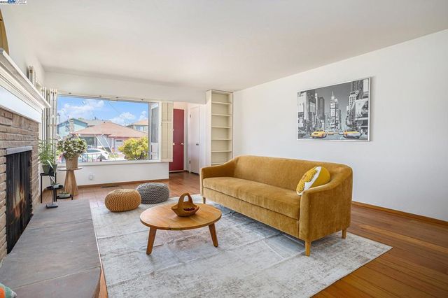 3286 San Jose, Alameda, CA 94501