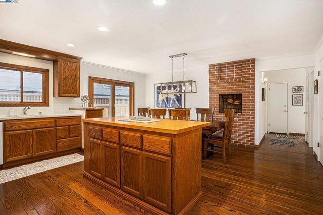 3286 San Jose, Alameda, CA 94501