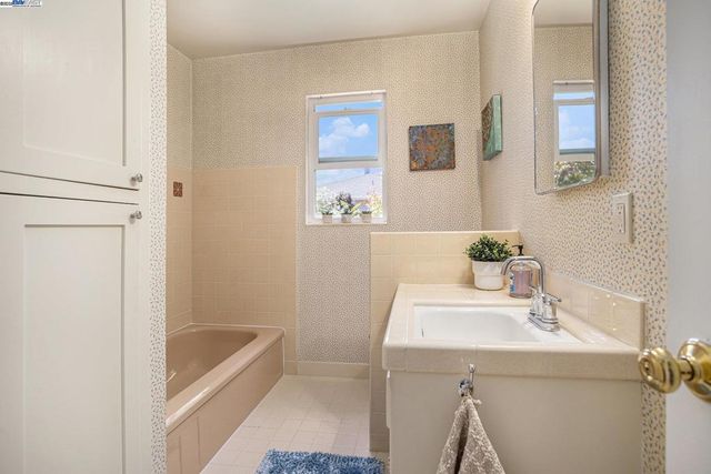 3286 San Jose, Alameda, CA 94501