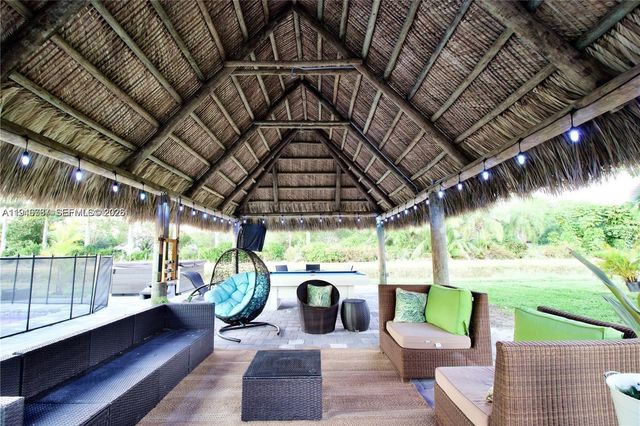 17575 SW 280th St, Homestead, FL 33031