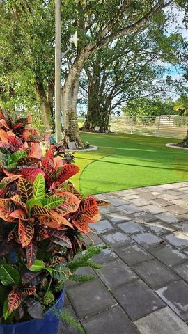 17575 SW 280th St, Homestead, FL 33031