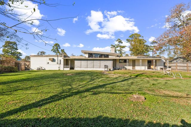 627 Baywood Street, La Porte, TX 77571