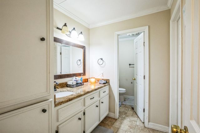 627 Baywood Street, La Porte, TX 77571