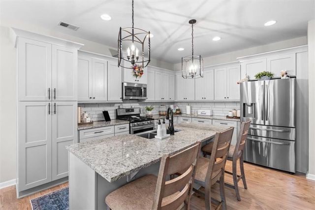 16 Ivy Stone Court SE, Cartersville, GA 30120