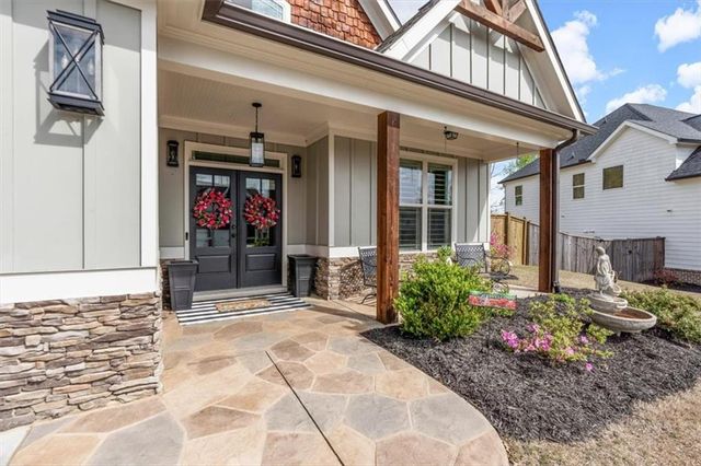 16 Ivy Stone Court SE, Cartersville, GA 30120