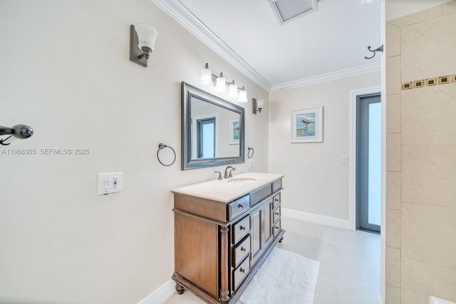 8245 SW 149th Dr, Palmetto Bay, FL 33158