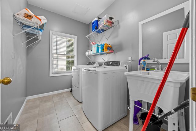 1312 Hadaway Trail, Lawrenceville, GA 30043