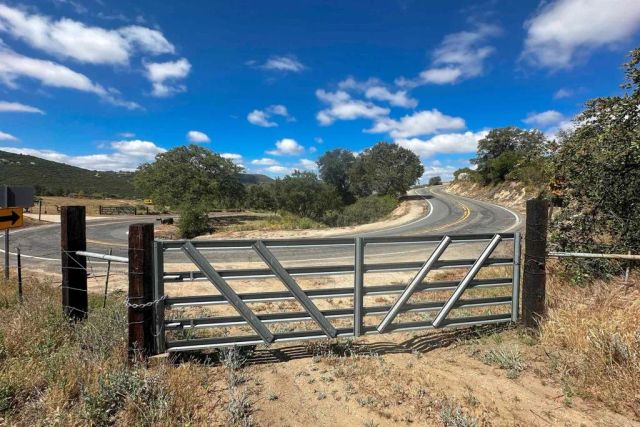 25561 E Old Julian Highway, Ramona, CA 92065