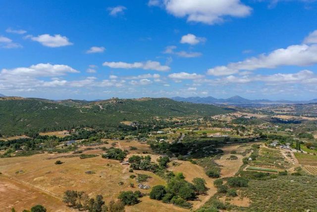 25561 E Old Julian Highway, Ramona, CA 92065