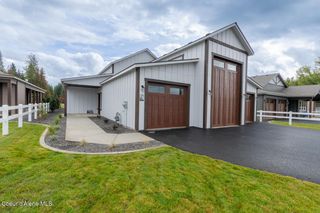 137 Backtrack Rd, Sandpoint, ID 83864