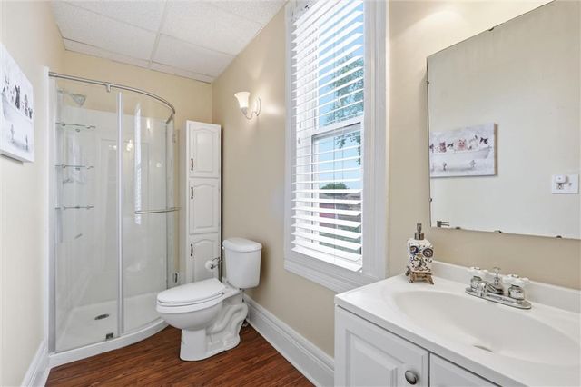 901 W White Oak Street, Independence, MO 64050