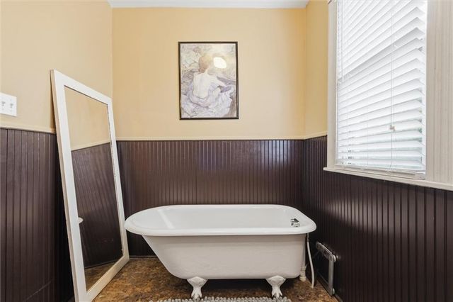 901 W White Oak Street, Independence, MO 64050