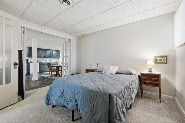901 W White Oak Street, Independence, MO 64050