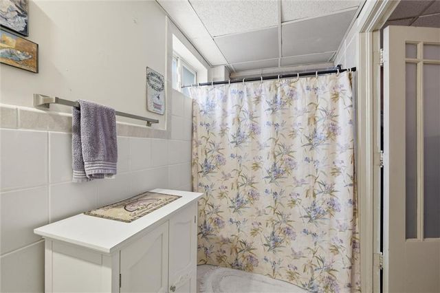 901 W White Oak Street, Independence, MO 64050