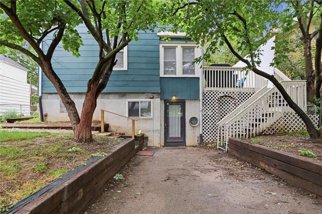 901 W White Oak Street, Independence, MO 64050