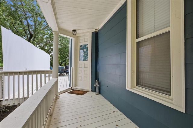901 W White Oak Street, Independence, MO 64050