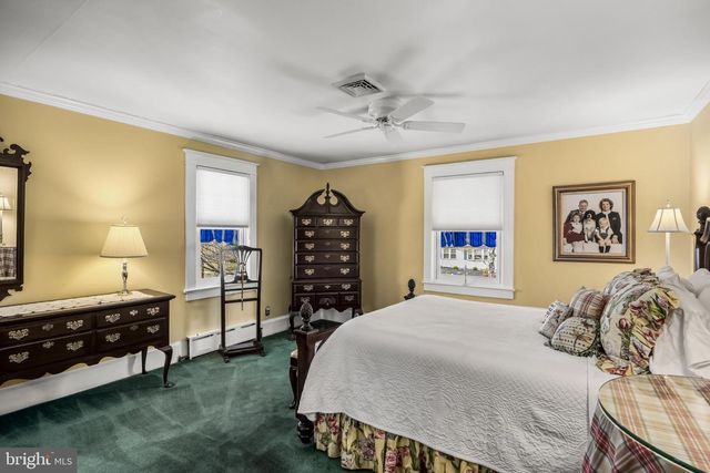 4656 LEXINGTON AVE, Pennsauken, NJ 08109